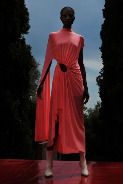 Look 1